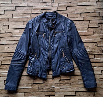 RINO & PELLE - als nieuw, donkergroen bikerjack, maat 36/38, Kleding | Dames, Jasjes, Kostuums en Pakken, Maat 38/40 (M), Verzenden