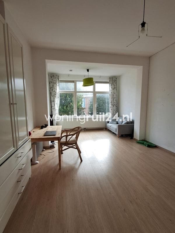 Woningruil - Azaleastraat 63 A - 2 kamers en Den Haag, Huizen en Kamers, Woningruil, Den Haag