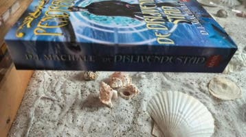 D.J. Machale - De drijvende stad, Boeken, Gelezen, D.J. Machale 