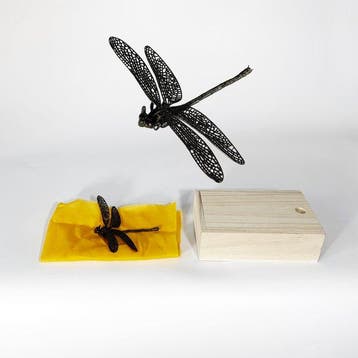 Bronze Dragonfly Jizai Okimono () - sculptuur Brons -