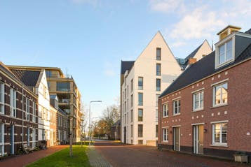 Woonhuis met 4 kamers in Zwolle, Huizen en Kamers, Overige soorten, Zwolle, Direct bij eigenaar