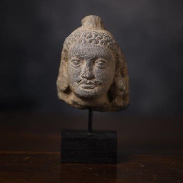 Gandhara Boeddha-hoofd in graniet - 10 cm