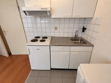 Te huur: Studio Van Bylandtstraat in Den Haag, Den Haag, Zuid-Holland