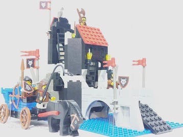 Lego Set - Castle, Wolfpack - Wolfpack; 6075 Wolfpack Tower;, Nieuw