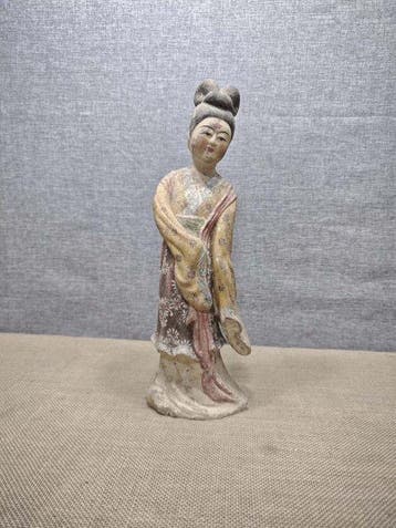 Oud Chinees, Tang-dynastie Keramiek Beschilderd aardewerk -