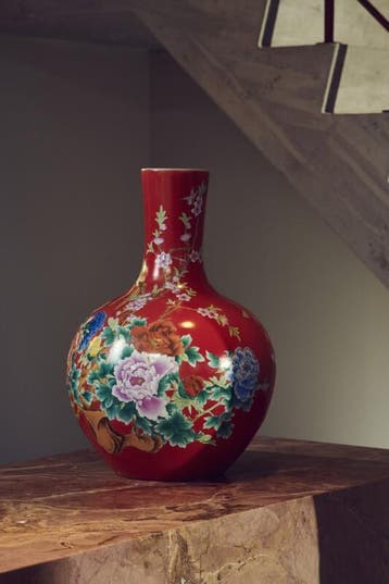 Polspotten Ball Body Vaas - Ongebruikt, Huis en Inrichting, Woonaccessoires | Vazen, Ophalen of Verzenden, Zo goed als nieuw, Rood
