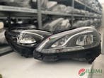 KOPLAMP MERCEDES W212 VOLL LED RECHTS LINKS, Verzenden, Gebruikt, Mercedes-Benz
