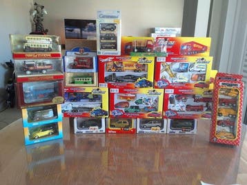 Bburago, Maisto, Lledo, Cararama, Oxford Diecast diverse -, Nieuw