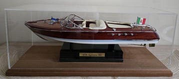 Riva - Modelboot - Riva Aquarama 1962, Nieuw