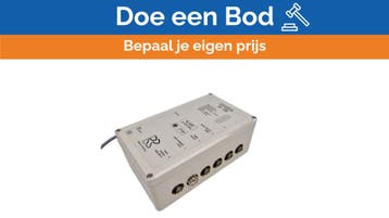 Bieden: RR Electronics AV 205 distribution box, Ophalen of Verzenden, Nieuw, Kabel of Apparatuur