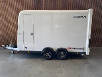 Brian James Box Van 350x180 2700kg, Nieuw