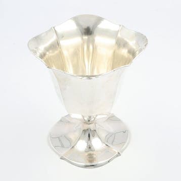 Gerritsen & van Kempen - Vaas - .833 zilver, Antiek en Kunst