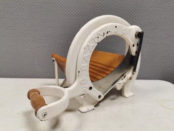 Raadvad - Ove Larsen - Broodsnijmachine - 294 - Hout, Staal,