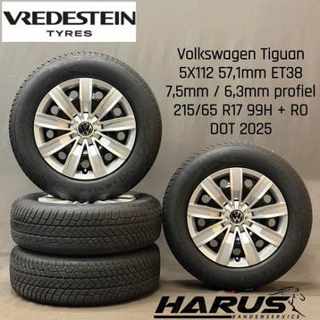 Originele Volkswagen Tiguan 17 inch winterwielen – 50F601027, Auto-onderdelen, Banden en Velgen, 17 inch, Personenwagen, Gebruikt