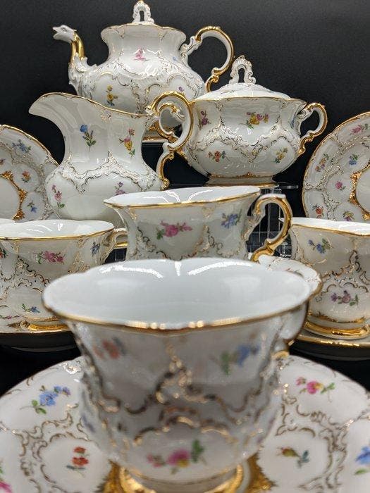 Meissen - E.A.Leuteritz - Theeservies (15) - B Form- Fiori, Antiek en Kunst, Antiek | Meubels | Tafels