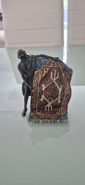Franz Bergmann - sculptuur, Arabischer Teppichhändler - 12, Antiek en Kunst