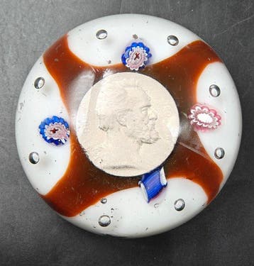 Baccarat - Presse-papier - hommage à Victor Hugo - Glas