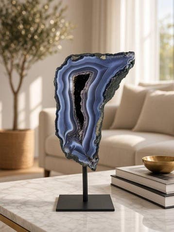 Rare quality polished agate amethyst on stand Kristal -, Verzamelen