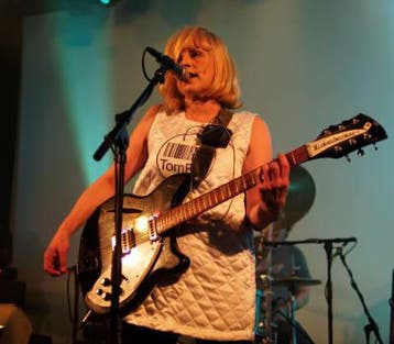 Bettie Serveert Tickets Te Koop, Tickets en Kaartjes