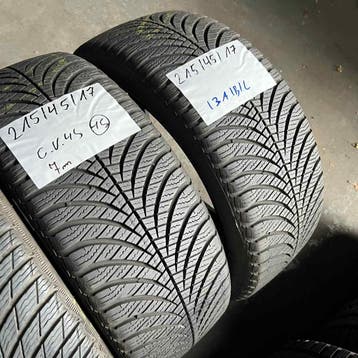 2 x Goodyear Vector 4 Seasons 215-45-17 4 Seizoenbanden 7mm, 17 inch, Ophalen of Verzenden, All Season, Band(en)