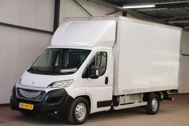 Fiat E-Ducato Gruau Electron II 58 kWh FULL ELECTRIC ELEKTRI, Auto's, Bestelauto's, Lease, Grijs, Automaat, Financial lease, Wit