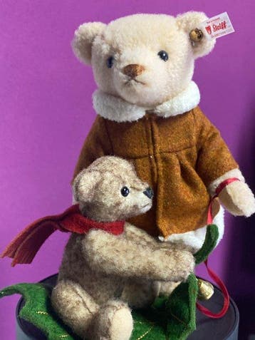 Steiff: Mamma Teddybveer met kind op de Holly Express -