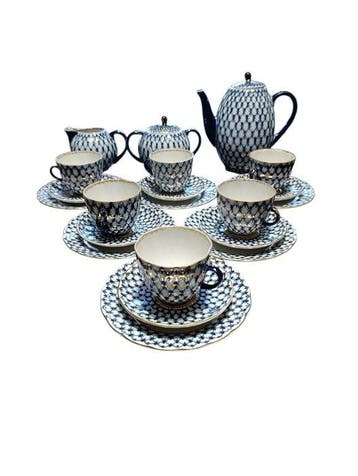 Lomonosov Imperial Porcelain Factory - Anna Yatskevich -