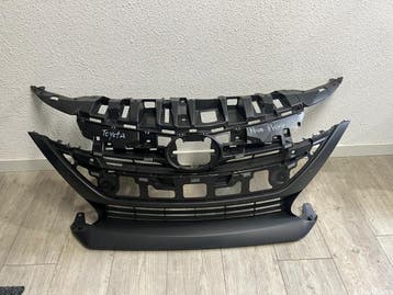 Toyota Prius Prime Grille 5310147040/50, Ophalen, Gebruikt, Voor, Toyota