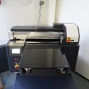 A2+ Watergekoelde UV-printer (printoppervlakte 45x70 cm), Nieuw