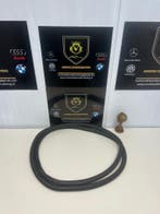 Portier rubber 2-deur rechts voor VW Caddy bj.2019, Gebruikt, Voor, Volkswagen