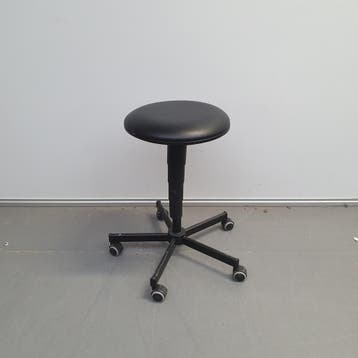 Werkkruk - zwart leder - in hoogte verstelbaar 50-66 cm, Huis en Inrichting, Barkrukken, Ophalen of Verzenden, Nieuw