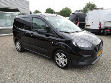 Ford Transit Courier 1.0 100PK EcoBoost Benzine Trend Airco, Stof, Gebruikt, Euro 6, Overige brandstoffen