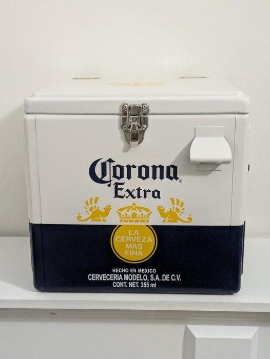 Koelkast - Aluminium - Corona Beer S.A, Antiek en Kunst, Antiek | Keukenbenodigdheden