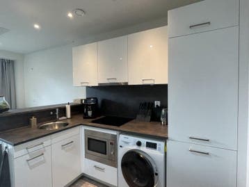 Te huur: Studio Zwarteweg in Naarden, Huizen en Kamers, Noord-Holland, Naarden