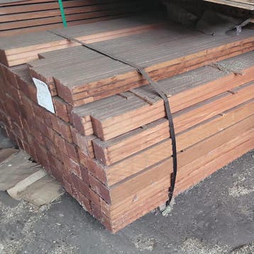 Geschaafde Kapur Paal 3000x65x65mm, Ophalen of Verzenden, Nieuw