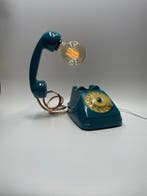 Tafellamp - Plastic, Koper, Metaal - Opera gerealiseerd door
