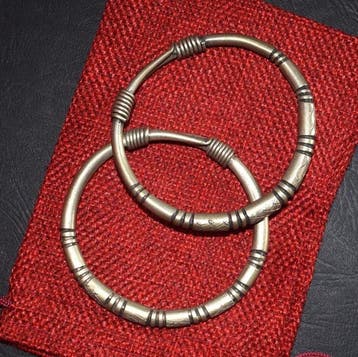 Set van 2 traditionele armbanden MIAO - HMONG, 88 g etnisch