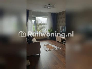 Gezellig huis in Ureterp, op zoek naar Tilburg (Fryslân)