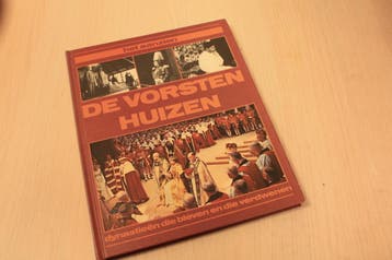 Opzeeland, Walter van -  Het Aanzien van DE VORSTENHUIZ..., Nieuw