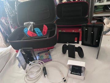 Nintendo - Switch - Ensemble de protection et accessoires -, Nieuw