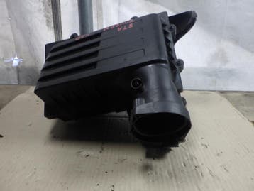 luchtfilterhuis VW Skoda Audi Touran III 2.0TDI, Verzenden, Gebruikt