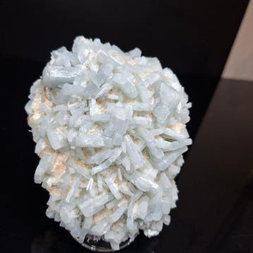 Blauwe bariet Kristallen op matrix - Hoogte: 12 cm -