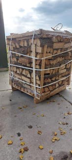 Ovengedroogd Eiken haardhout, 25cm blokken, 6 m³ of meer, Eikenhout, Blokken