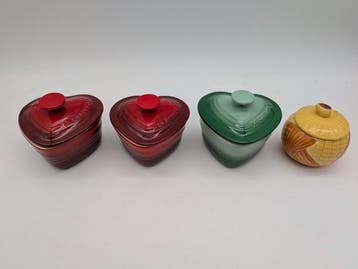 Le Creuset - Serveerschaal (4) - Le Creuset heart-shaped