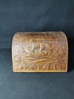 Scatola in pelle e legno vintage francese con design nautico