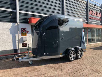 Bucker Careliner M Grey 2-paards Volpolyester met zadelkamer, Dieren en Toebehoren, Paarden en Pony's | Trailers en Aanhangwagens