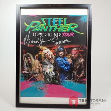 Steel Panther - Lower the bar tour 2017 signed concert po..., Verzamelen, Verzenden, Zo goed als nieuw