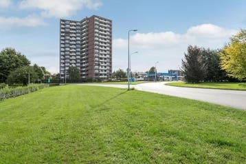 Te Huur 3 Kamer Appartement Via Regia In Maastricht, Direct bij eigenaar, Limburg, Maastricht, Appartement
