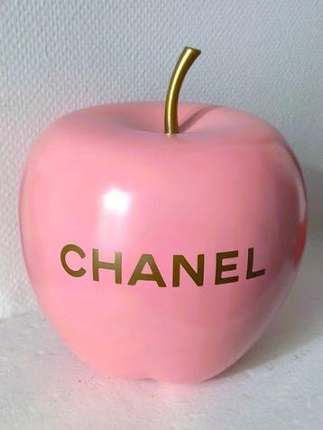 XTC Artist - Pomme Chanel Pink Lady 22cm, Antiek en Kunst, Kunst | Designobjecten
