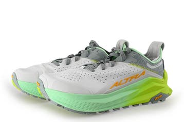 Altra Sportschoenen in maat 43 Grijs, Verzenden, Sportschoenen, Zo goed als nieuw, Grijs